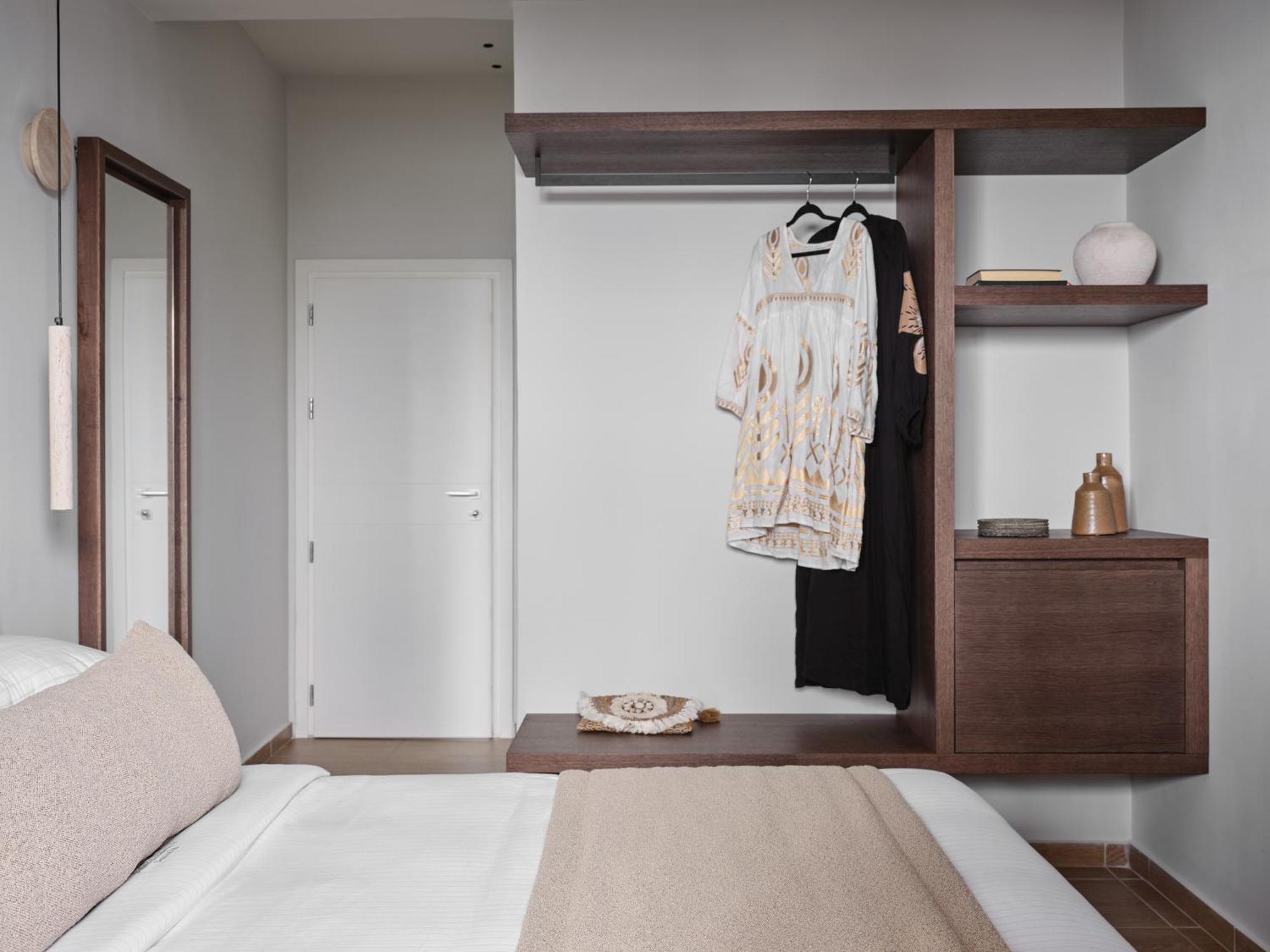 Loizos Stylish Residences Тира Экстерьер фото