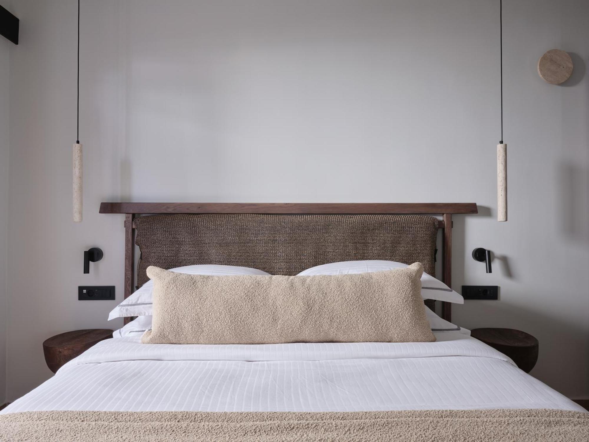 Loizos Stylish Residences Тира Экстерьер фото