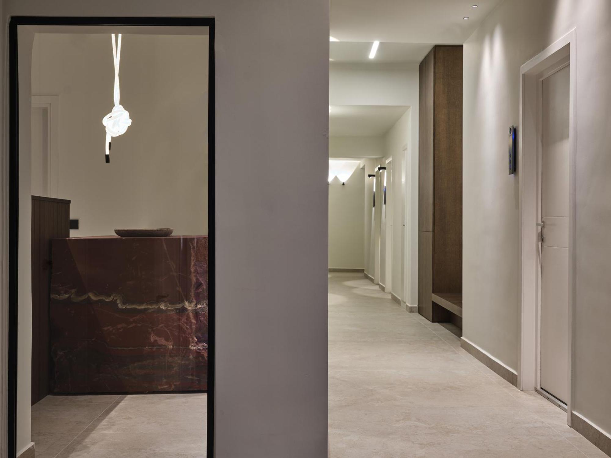Loizos Stylish Residences Тира Экстерьер фото