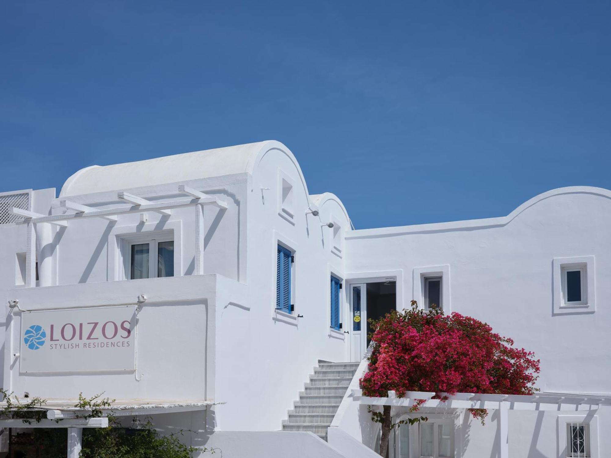 Loizos Stylish Residences Тира Экстерьер фото